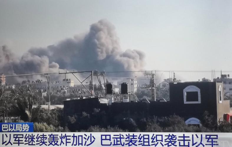 加沙地带努赛赖特难民营遭袭 已致8人死亡