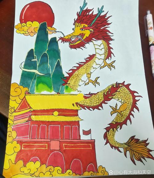 耗时5个月 87岁“画龙爷爷”画出多彩中国龙