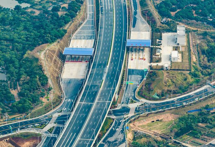 莞番高速公路全线开通