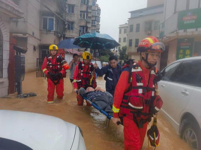 粤北韶关将迎新一轮强降雨 暴雨落区重叠致灾风险极高