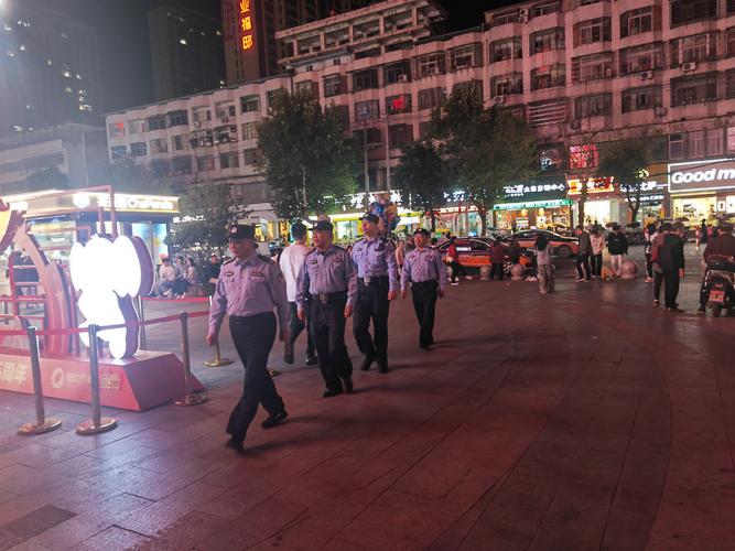 萍乡经开区开展夜巡“拉车门”行动