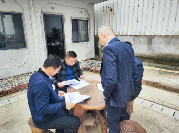 走访企业排忧解难