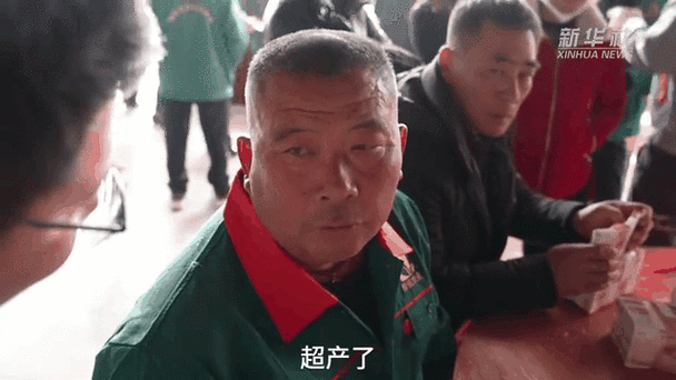 (乡村行·看振兴)江西安义种粮大户发放1169万元现金奖励农民“超产”