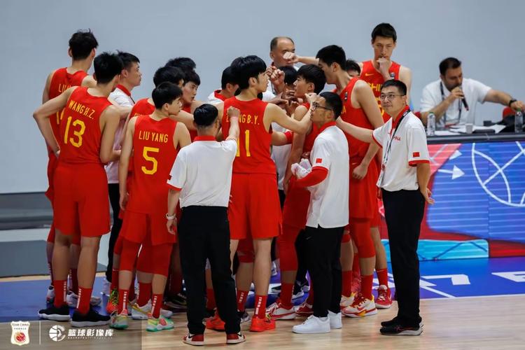 落后15分大逆转!中国U17男篮战胜世界第二
