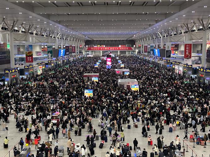 长三角铁路上半年发送旅客逾4.33亿人次