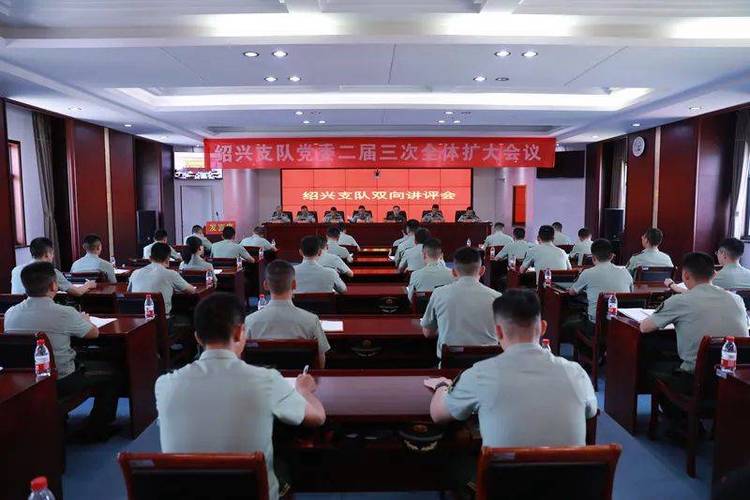 第八十集团军某旅避免基层官兵办事反复跑、多头跑 机关楼设置“一站式服务”窗口