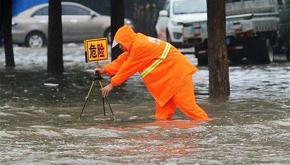 陕西省扶风县发布暴雨橙色预警
