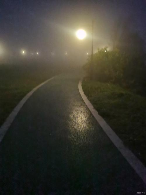 江苏省常州市发布大雾黄色预警