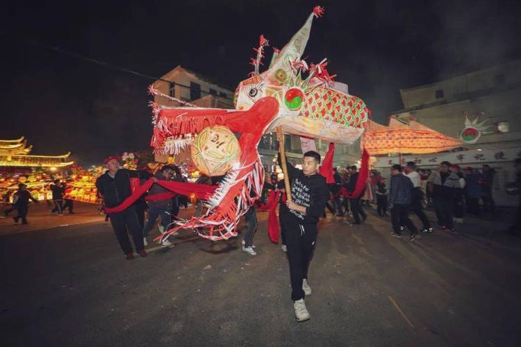 锦绣中国年|福建连城璧洲古村游龙灯闹新春