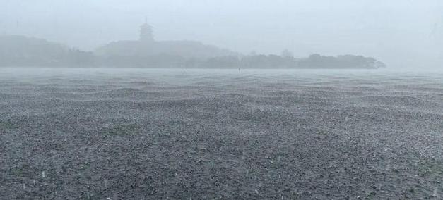 浙江未来三天多阴雨天气 中南部部分地区今有中到大雨局部暴雨
