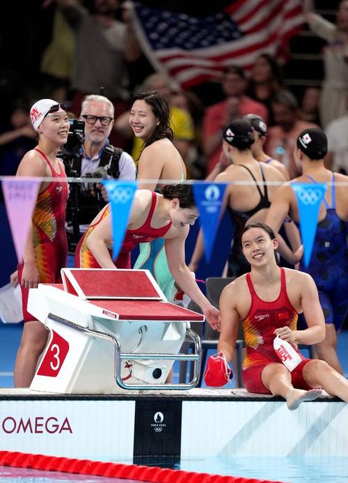 中国队获女子4×100混合泳接力季军